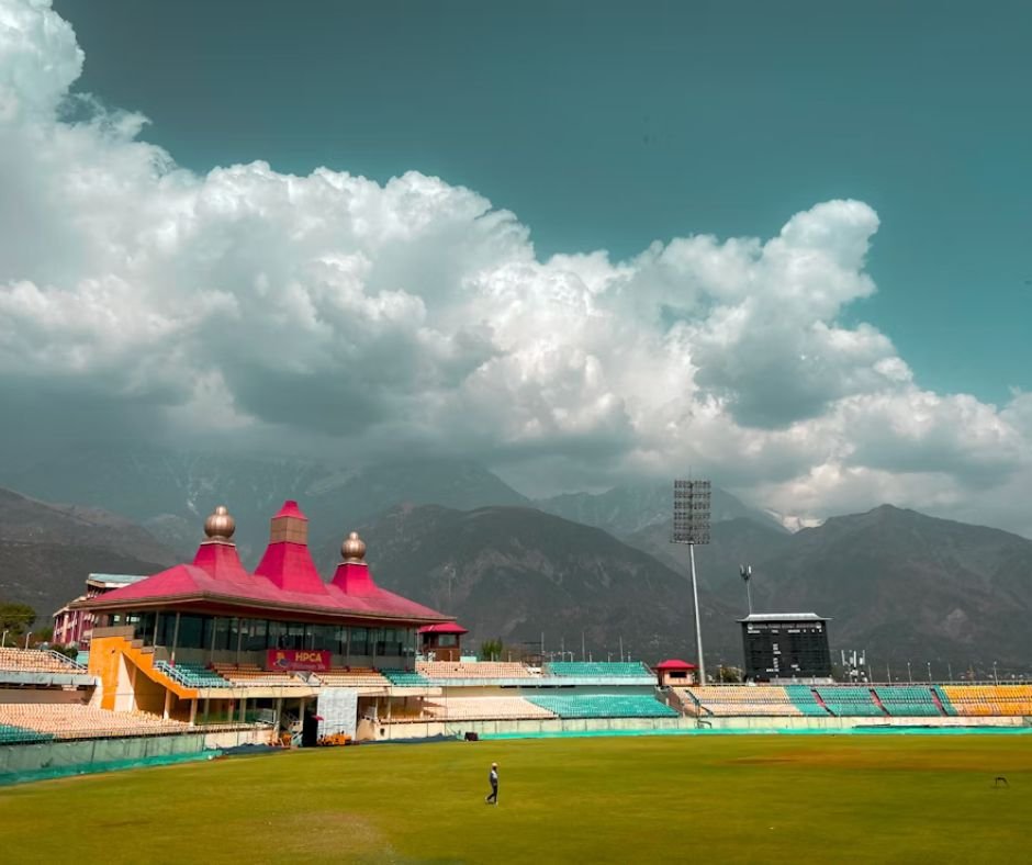 The cricket stadium of Dharmshala is between the mountains of Dhauladhar range.